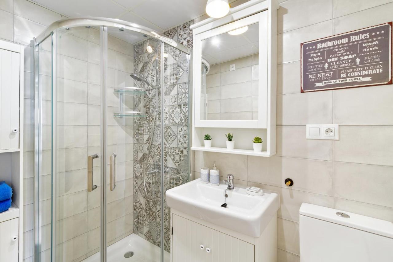 Barcelo 21, Parking On Request, Atico With Terrace & Studio With Patio, Center, Breakfast Included, Quite Neighborhood, Bc Малага Екстериор снимка