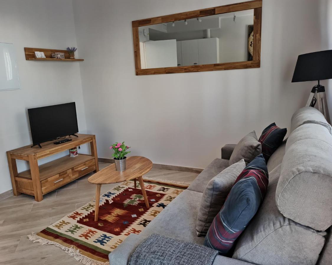 Barcelo 21, Parking On Request, Atico With Terrace & Studio With Patio, Center, Breakfast Included, Quite Neighborhood, Bc Малага Екстериор снимка